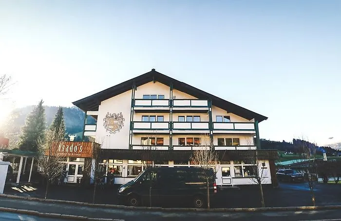 Almhof Kitzlodge - Alpine Lifestyle Hotel