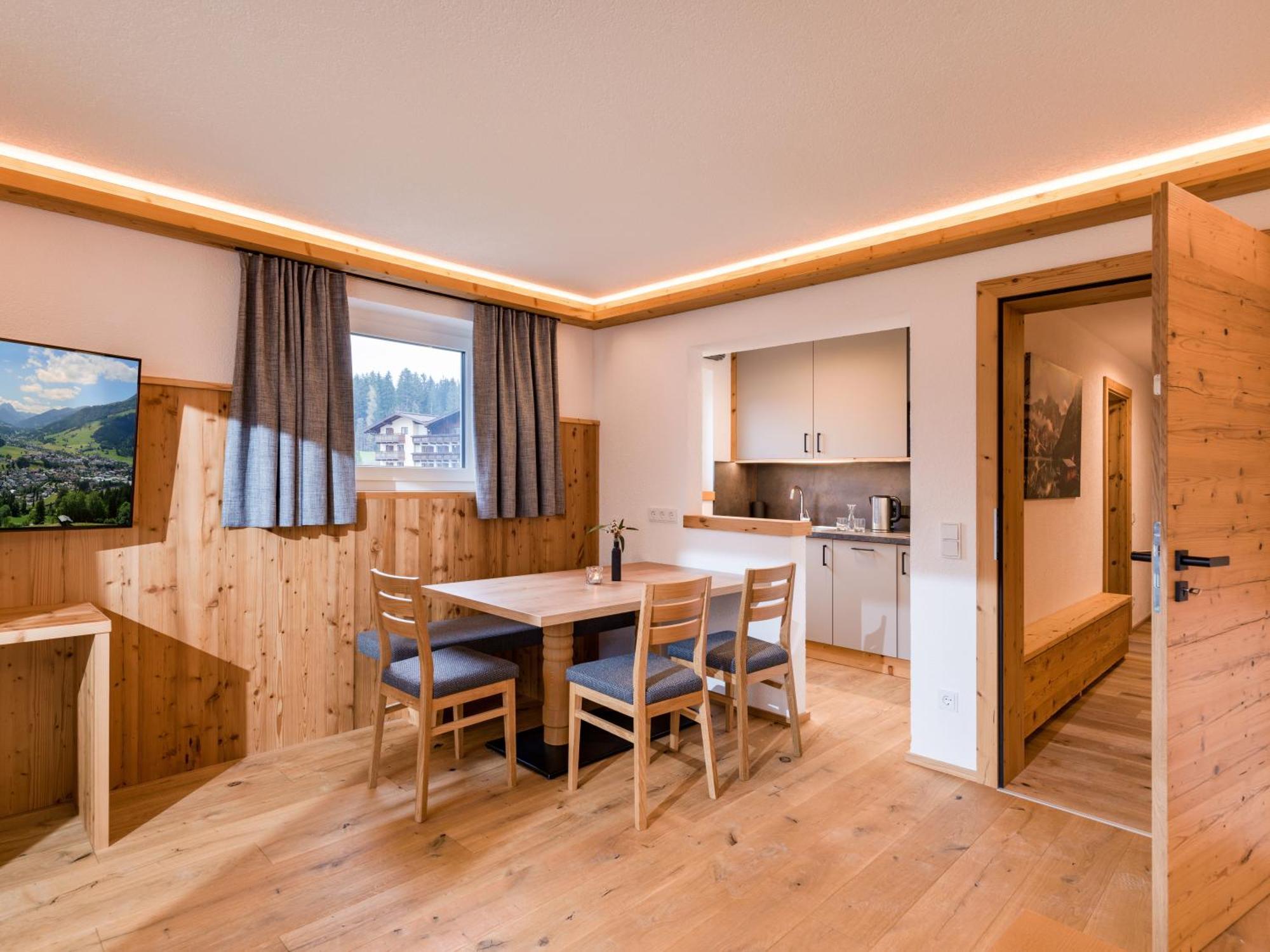Almhof Kitzlodge - Alpine Lifestyle Hotel 3*